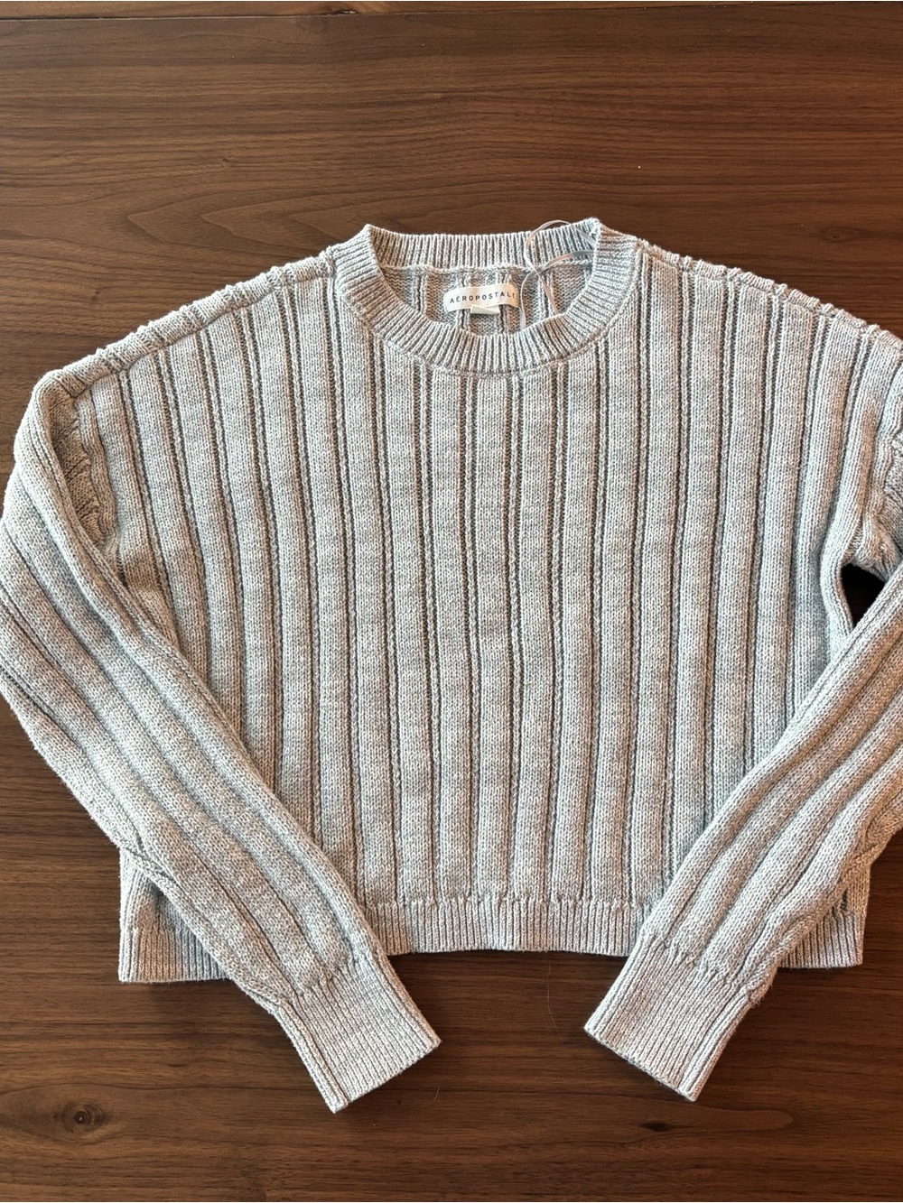 Aeropostale Women's Light Gray Ribbed Crew Sweater